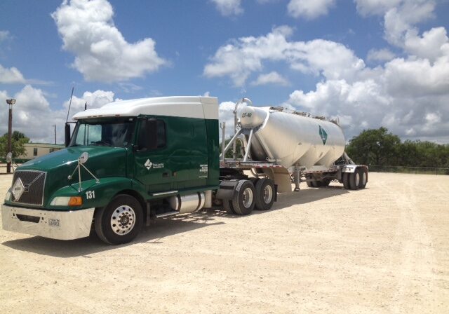 LakeTruckPhoto
